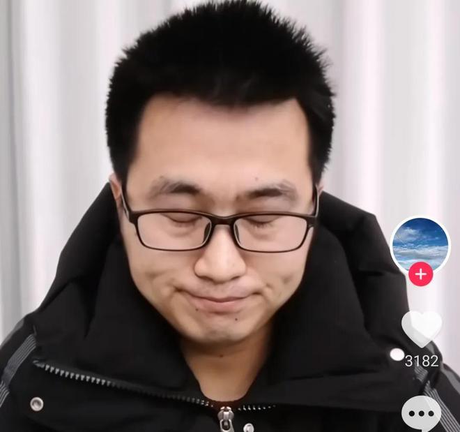 ！暂停工作全职处理漏水等更多细节！爱游戏app网站农行“高管”道歉了(图2)